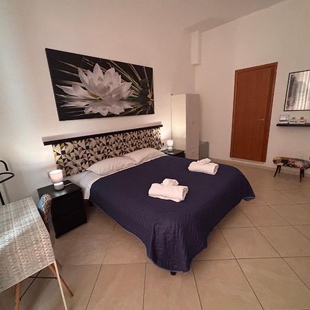 Benvenuti Al Sud Bed & Breakfast บรินดิซิ ภายนอก รูปภาพ